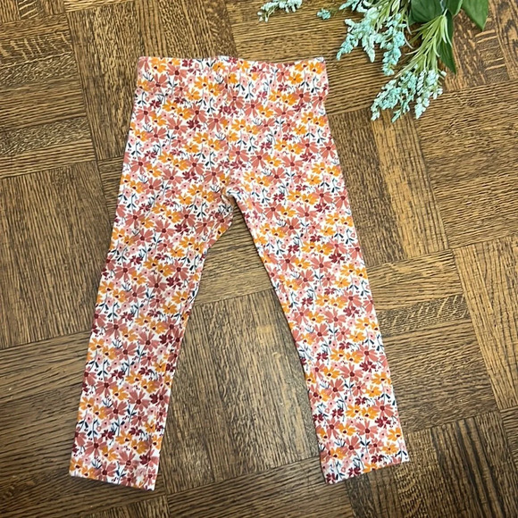 🍭3/$20🍭CHILD OF MINE Orange Leggings - Picture 1 of 3